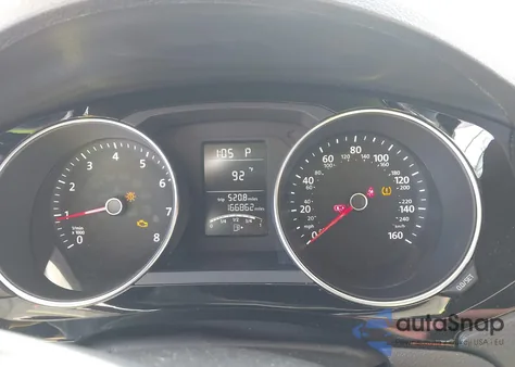 2015 Volkswagen Jetta 1.8T Sport z USA, uszkodzony, nr VIN 3VWD17AJ7FM427595